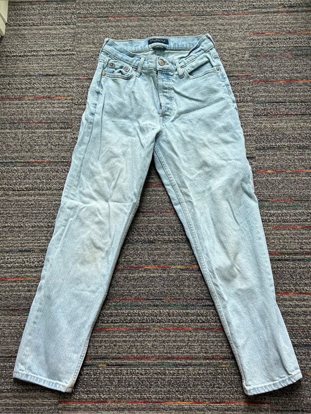Aeropostale Light Wash Mom Jeans